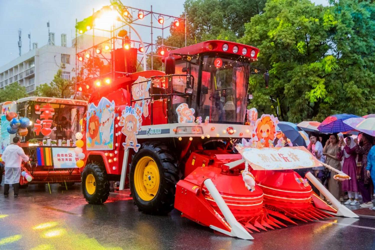 jdb电子游戏官方网站公管文法院农机。 周子睿 摄